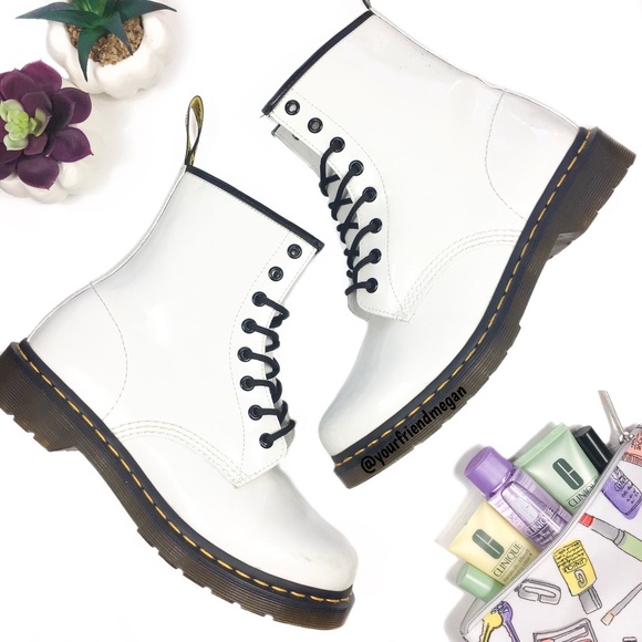 dr martens 1460 white patent